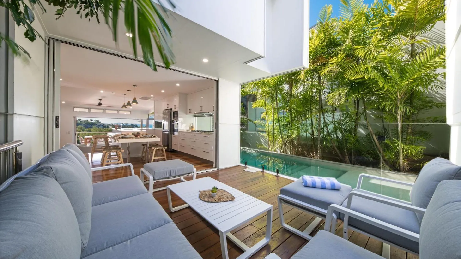 Bellevue Holiday Home - Airlie Beach